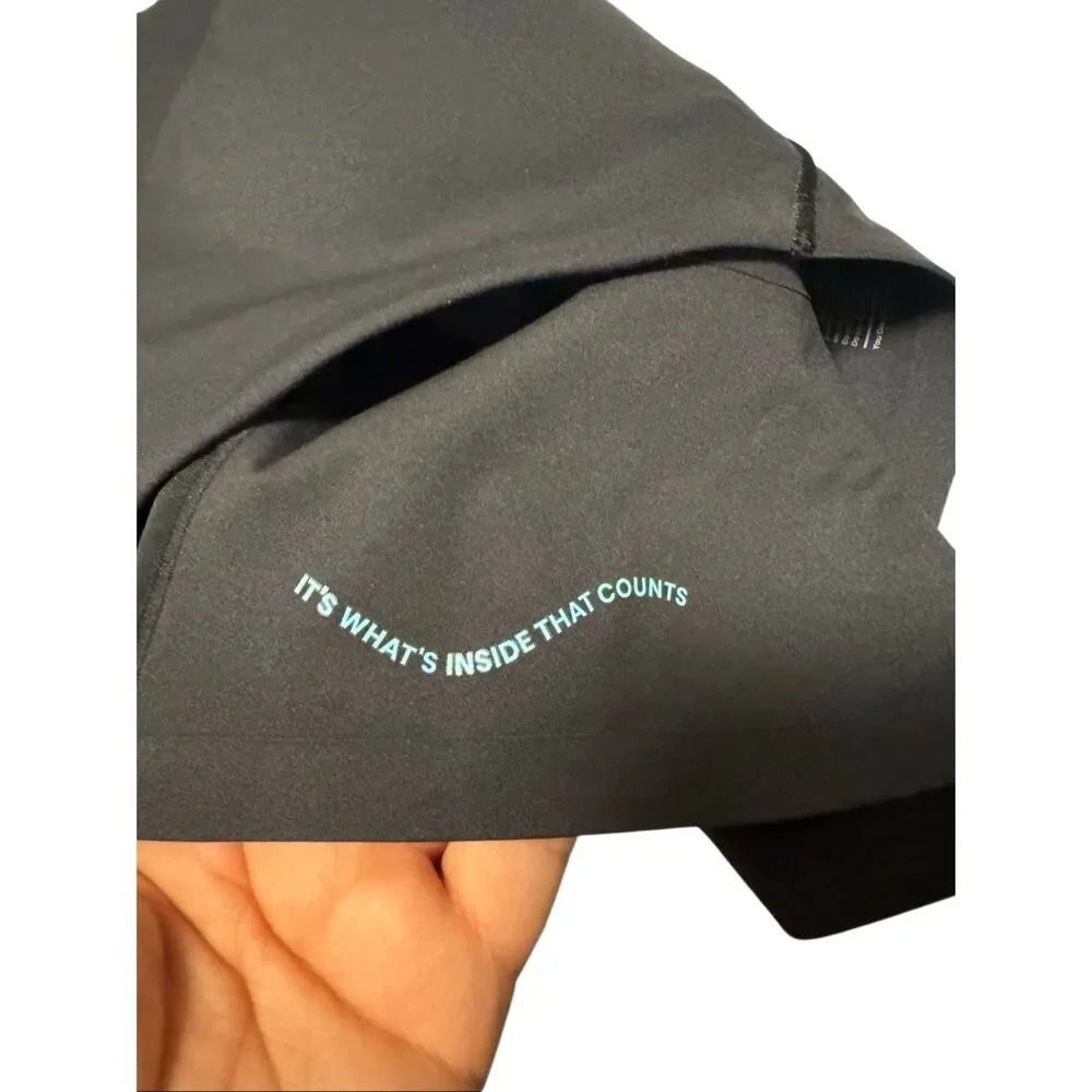 Hugg size large black bra padded - EUC - Picture 5 of 5